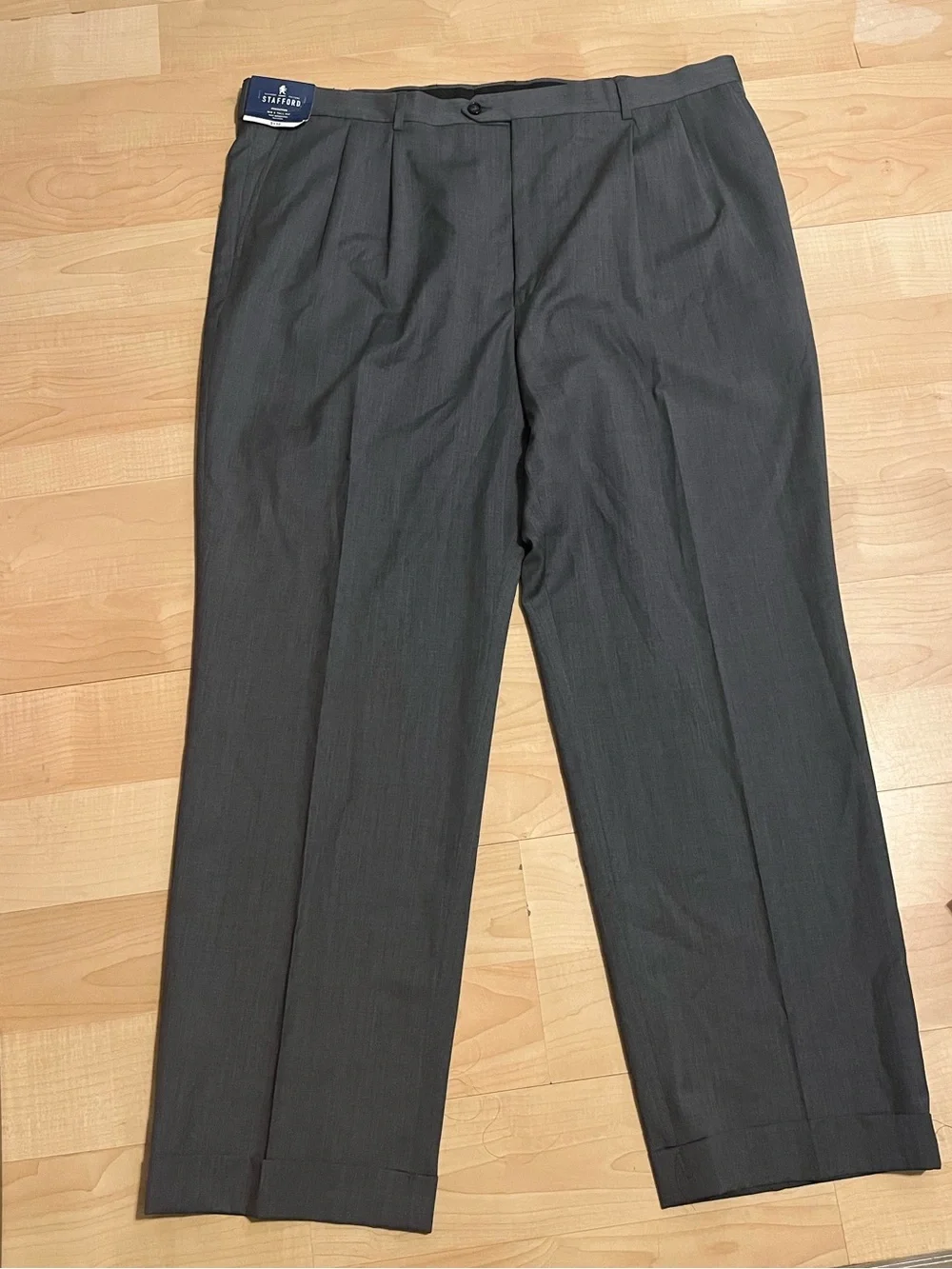 Stafford Charcoal Gray Pleated Dress Pants